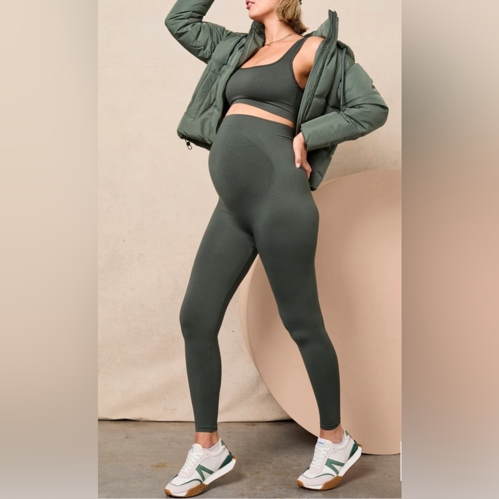 BLANQI Sz XL Everyday Maternity Leggings Full Length Medium Support Olive Green